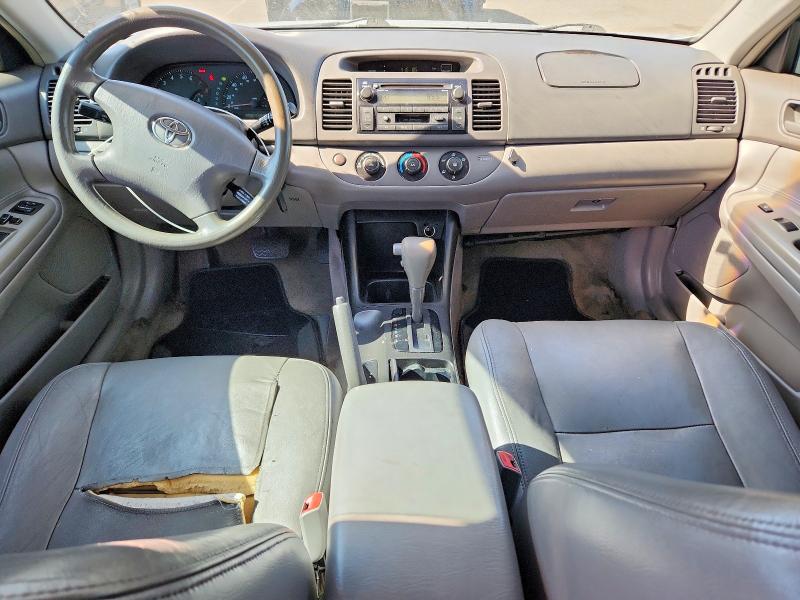 61583336 :رقم المزاد ، 4T1BF32K74U573382 vin ، 2004 Toyota Camry مزاد بيع