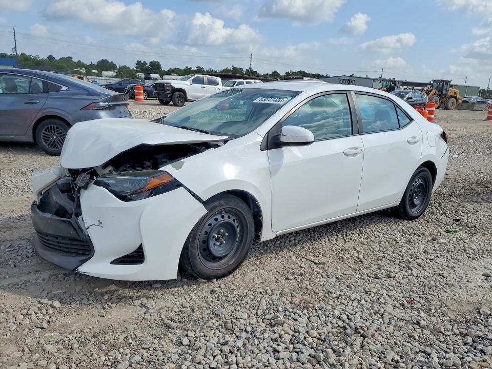 Продажа на аукционе авто 2017 Toyota Corolla, vin: 5YFBURHE8HP652528, номер лота: 63047486