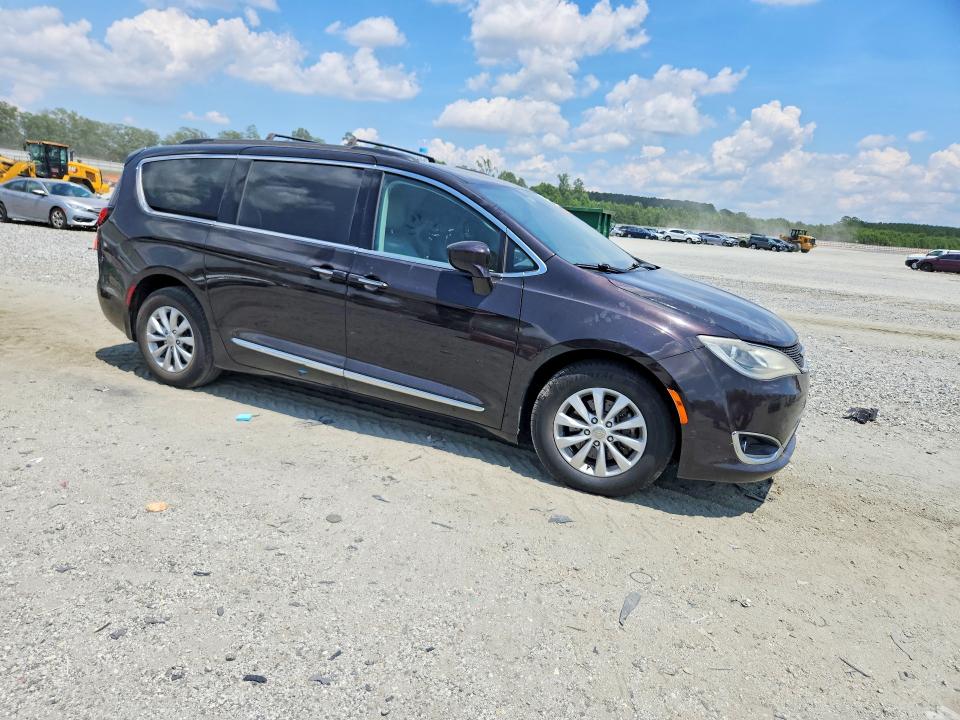 59849076 :رقم المزاد ، 2C4RC1BG4HR543321 vin ، 2017 Chrysler Pacifica مزاد بيع