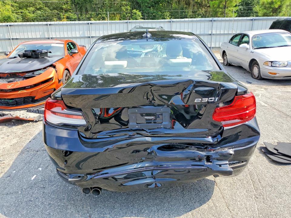 59370256 :رقم المزاد ، WBA2J1C50JVD09281 vin ، 2018 Bmw 230i مزاد بيع