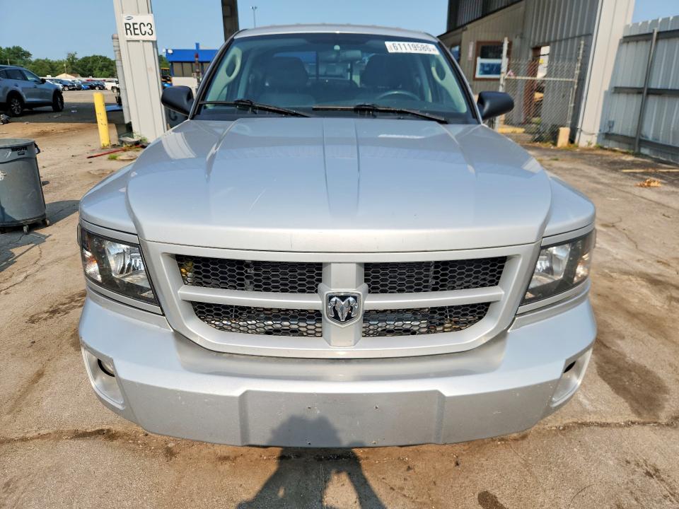 61119586 :رقم المزاد ، 1D7RW3GK3BS596376 vin ، 2011 Dodge Dakota مزاد بيع