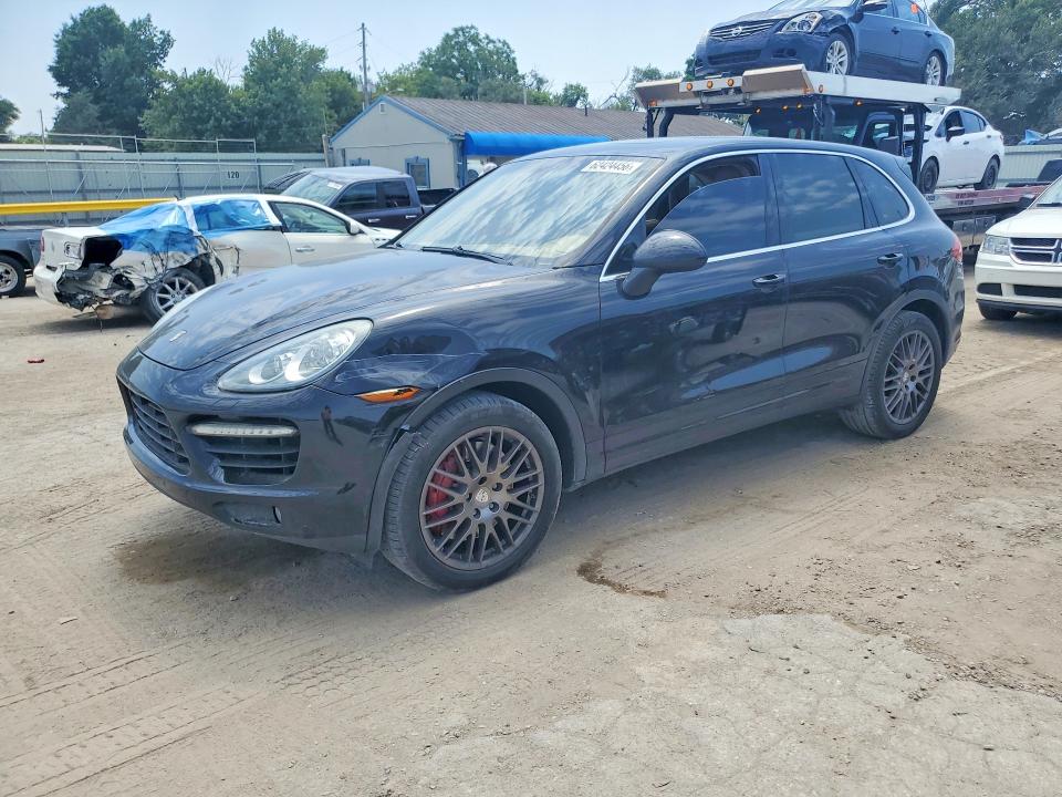 62424456 :رقم المزاد ، WP1AC2A2XBLA81614 vin ، 2011 Porsche Cayenne مزاد بيع