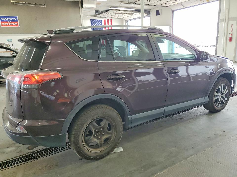 2017 Toyota Rav4 მანქანა იყიდება აუქციონზე, vin: 2T3BFREV4HW679892, აუქციონის ნომერი: 62339766