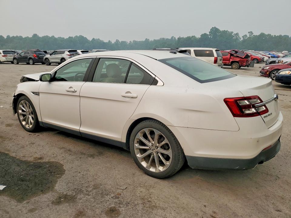 Продажа на аукционе авто 2015 Ford Taurus, vin: 1FAHP2F84FG174568, номер лота: 61310216