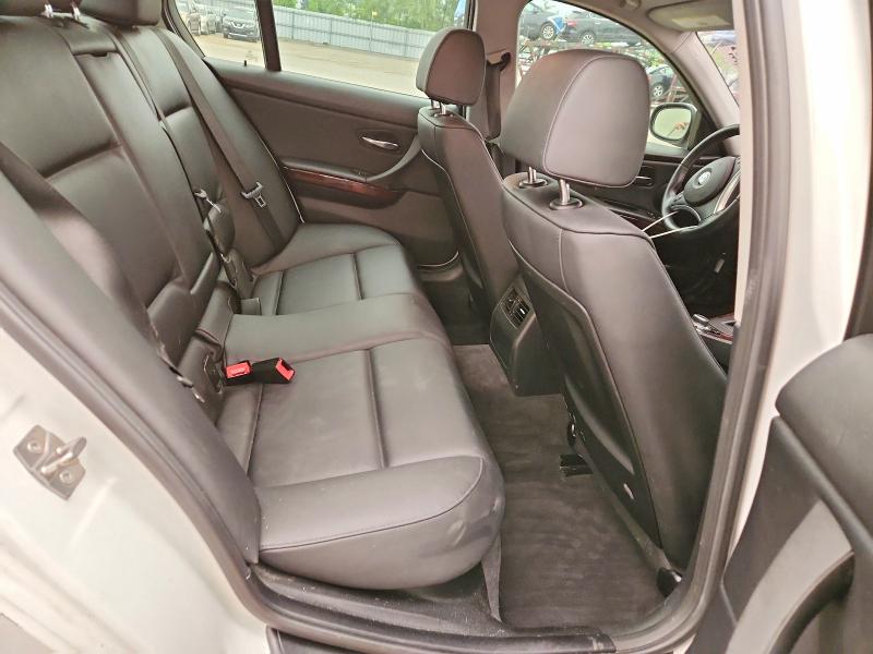 2011 Bmw 328 მანქანა იყიდება აუქციონზე, vin: WBAPK7C53BF083932, აუქციონის ნომერი: 60304036