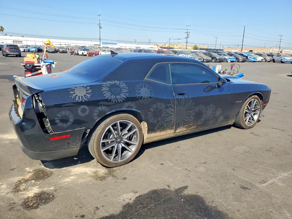 Продажа на аукционе авто 2022 Dodge Challenger, vin: 2C3CDZBT9NH207281, номер лота: 61041466