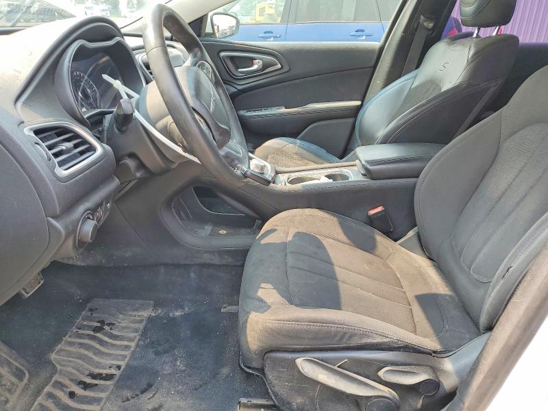 62821806 :رقم المزاد ، 1C3CCCFB6FN667055 vin ، 2015 Chrysler 200 مزاد بيع