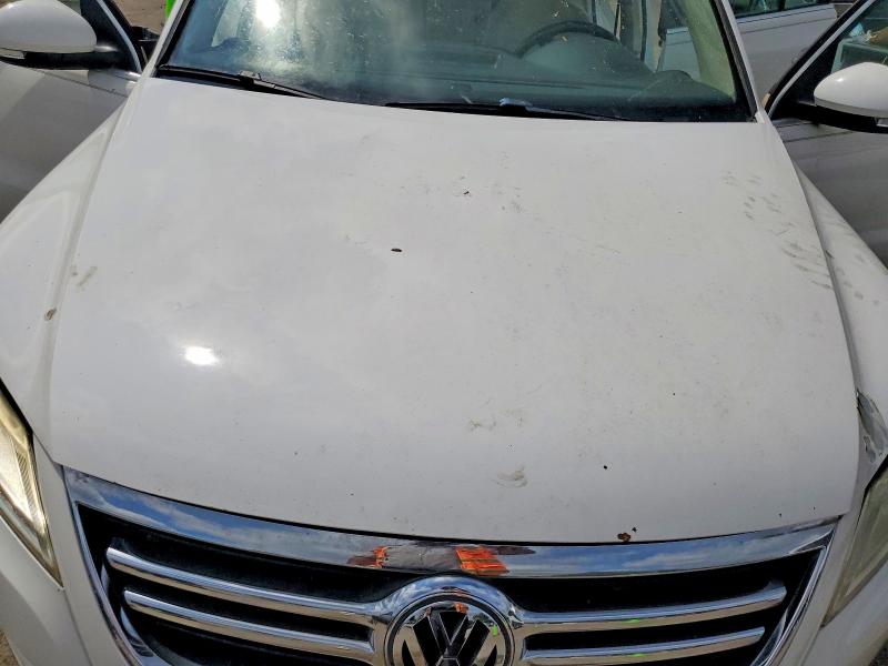 Продажа на аукционе авто 2010 Volkswagen Tiguan, vin: WVGBV7AX1AW503965, номер лота: 60822516