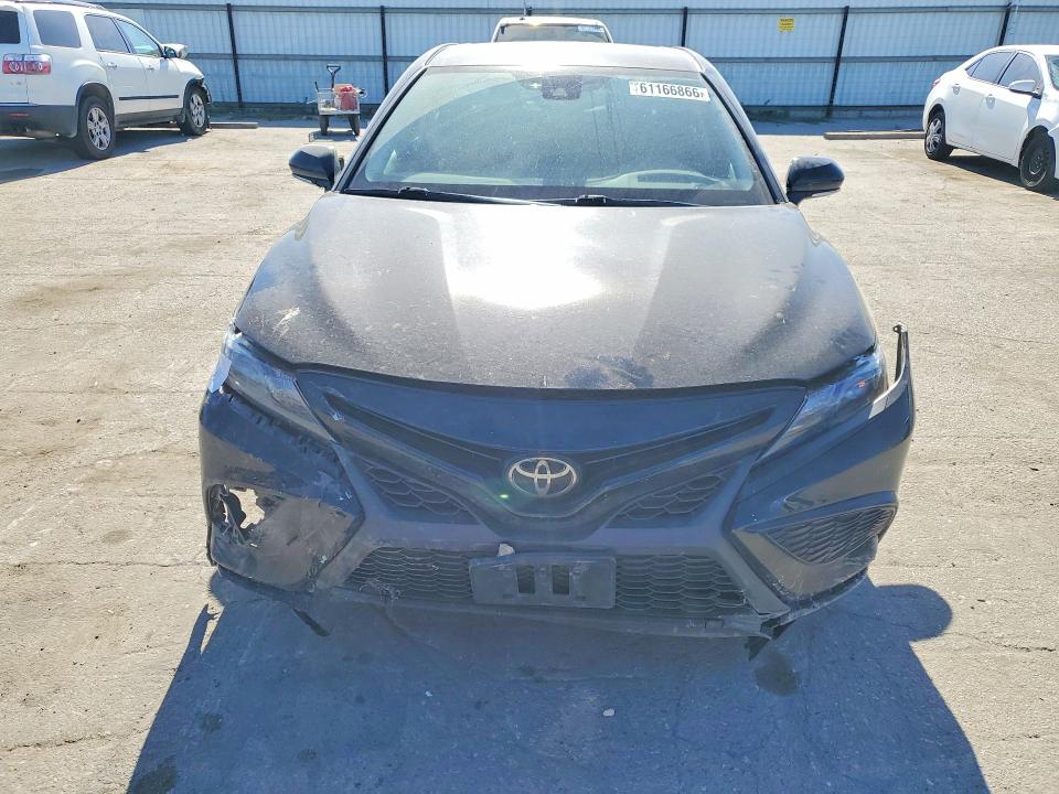 2022 Toyota Camry მანქანა იყიდება აუქციონზე, vin: 4T1T11AK0NU620312, აუქციონის ნომერი: 61166866