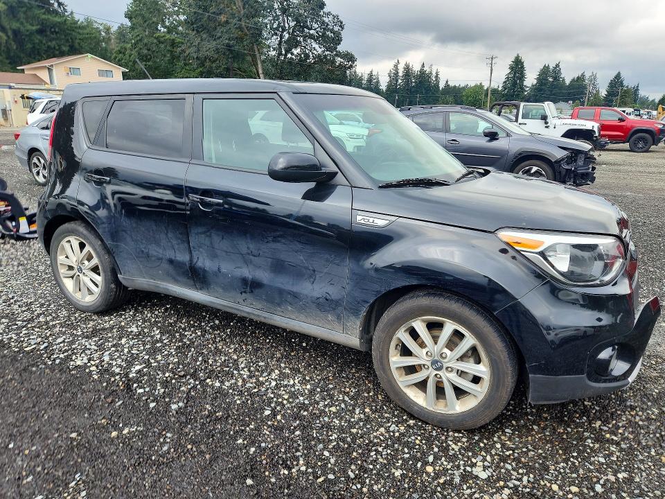 Продажа на аукционе авто 2017 Kia Soul, vin: KNDJP3A57H7446581, номер лота: 61382436