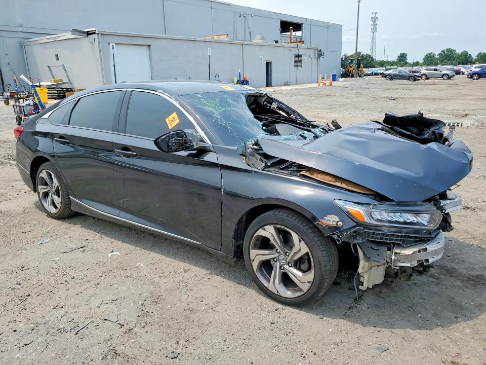Продажа на аукционе авто 2019 Honda Accord, vin: 1HGCV1F41KA136263, номер лота: 61435056
