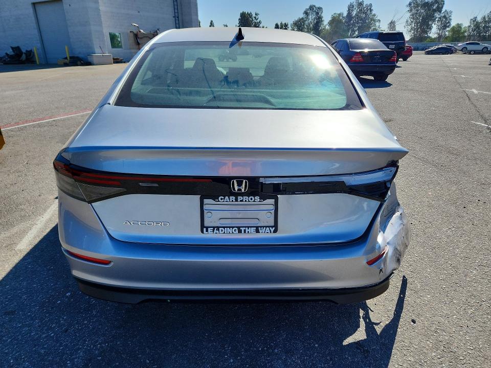Продажа на аукционе авто 2026 Honda Accord, vin: 1HGCY1F48TA015884, номер лота: 60032176