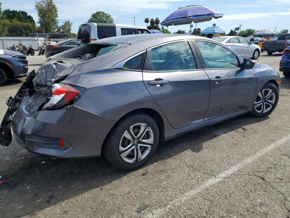 Продажа на аукционе авто 2018 Honda Civic, vin: 2HGFC2F55JH602665, номер лота: 62091076