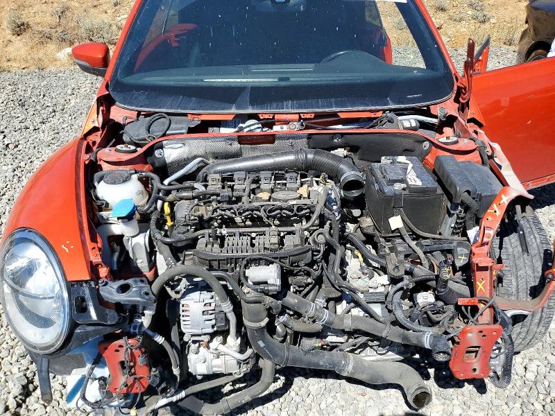 Продаж на аукціоні авто 2018 Volkswagen Beetle, vin: 3VW5DAAT5JM516777, номер лоту: 62770046