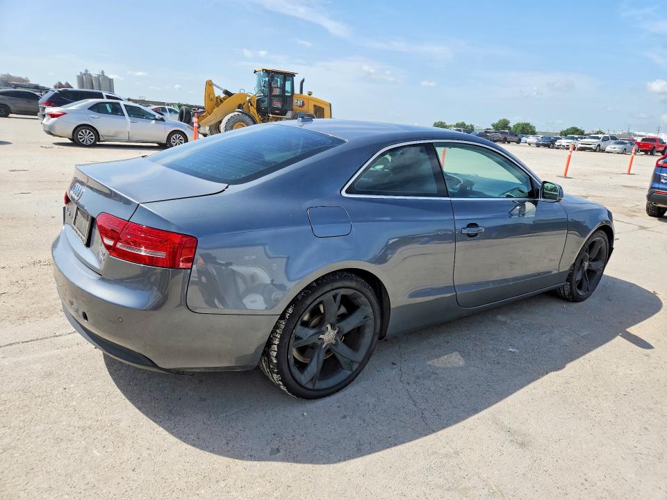 Aukcja sprzedaży 2012 Audi A5, vin: WAULFAFR7CA016070, numer aukcji: 61194186
