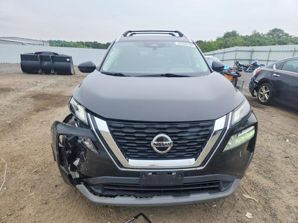 62026186 :رقم المزاد ، 5N1AT3BB1MC802987 vin ، 2021 Nissan Rogue مزاد بيع
