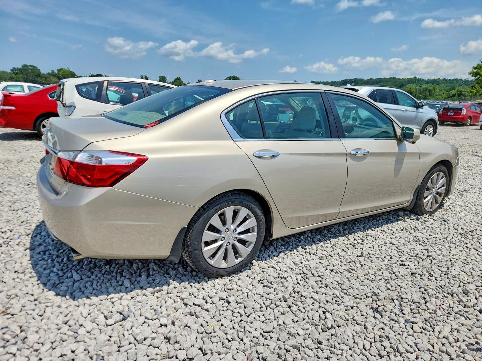 Продажа на аукционе авто 2014 Honda Accord, vin: 1HGCR2F84EA112945, номер лота: 61857226