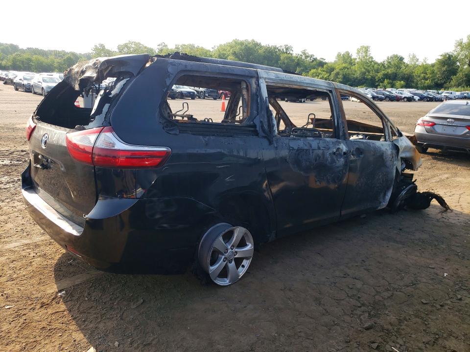 Продажа на аукционе авто 2017 Toyota Sienna, vin: 5TDKZ3DC4HS811670, номер лота: 61885086