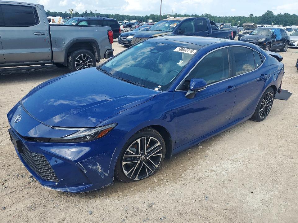 59680716 :رقم المزاد ، 4T1DBADK1SU010735 vin ، 2025 Toyota Camry مزاد بيع