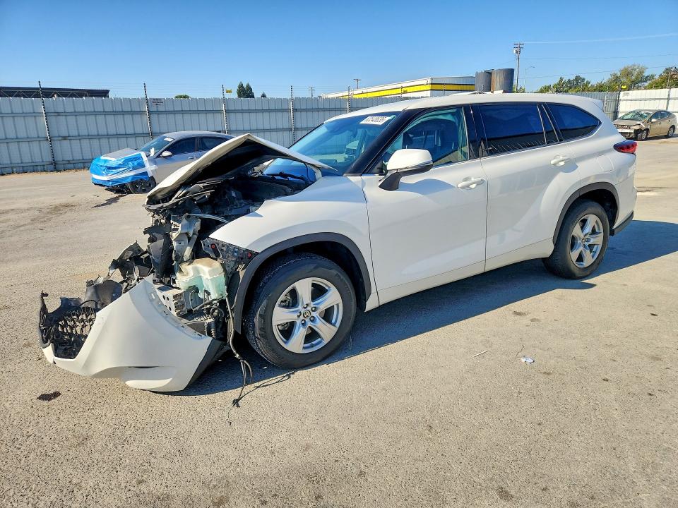 Auction sale of the 2020 Toyota Highlander, vin: 5TDZZRAH0LS009076, lot number: 63548636
