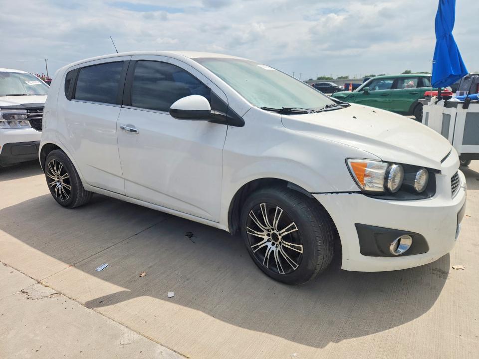 Продажа на аукционе авто 2014 Chevrolet Sonic, vin: 1G1JE6SB7E4108101, номер лота: 62148056