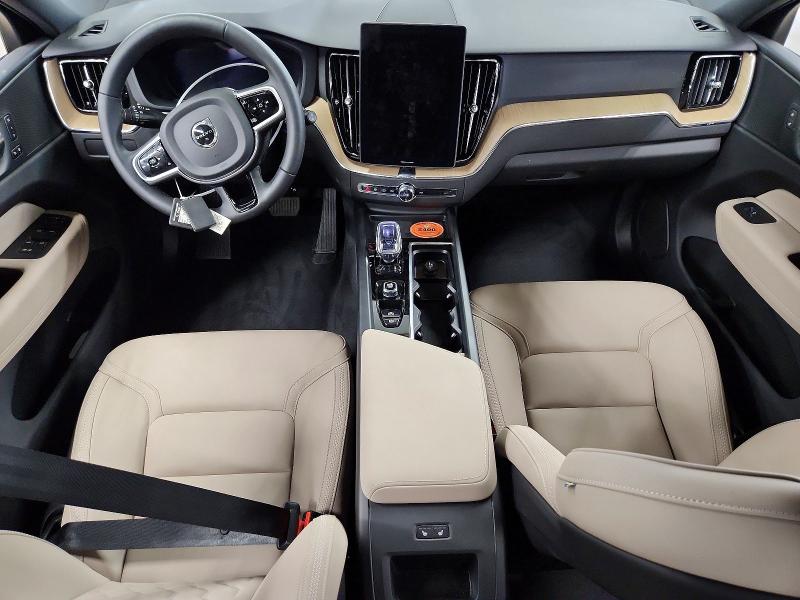 Продаж на аукціоні авто 2026 Volvo Xc60, vin: YV4M12RC7T1464535, номер лоту: 59358956