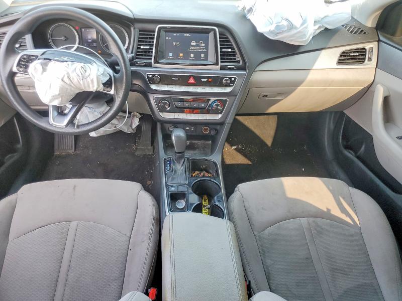 59323886 :رقم المزاد ، 5NPE24AF5JH725642 vin ، 2018 Hyundai Sonata مزاد بيع