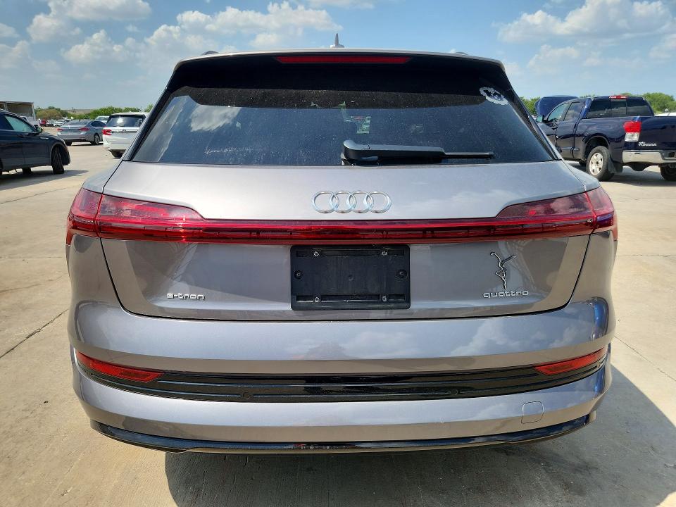 Aukcja sprzedaży 2021 Audi E-tron, vin: WA1AAAGE1MB022232, numer aukcji: 61994096