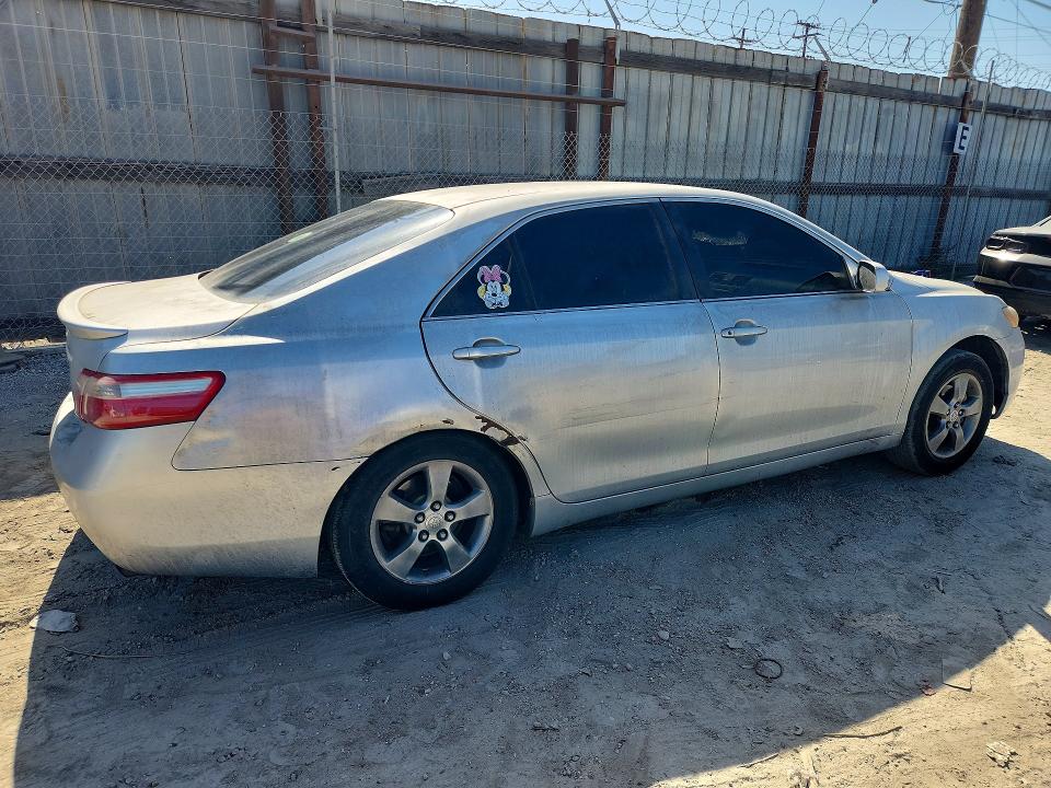 2007 Toyota Camry მანქანა იყიდება აუქციონზე, vin: 4T1BE46K97U088698, აუქციონის ნომერი: 61220146