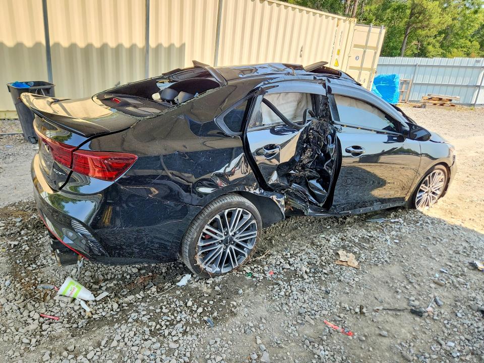 2022 Kia Forte მანქანა იყიდება აუქციონზე, vin: 3KPF44AC2NE502540, აუქციონის ნომერი: 63476216