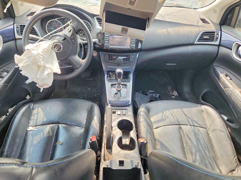 62207796 :رقم المزاد ، 3N1CB7AP5JY308027 vin ، 2018 Nissan Sentra مزاد بيع