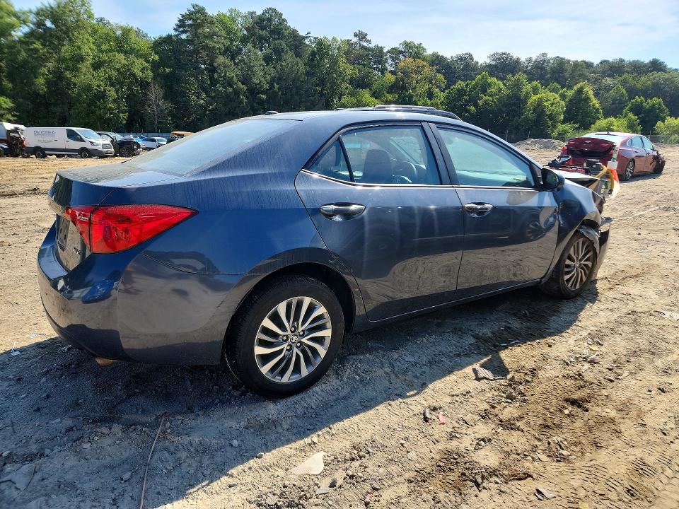 Продажа на аукционе авто 2017 Toyota Corolla, vin: 2T1BURHE9HC904027, номер лота: 61093306