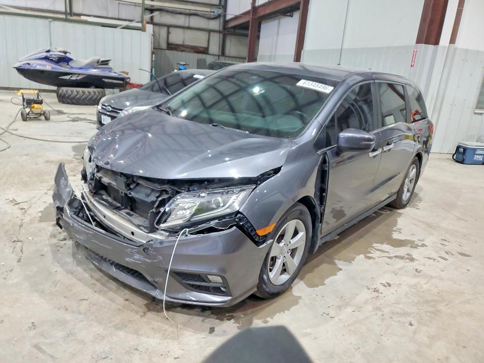 61345496 :رقم المزاد ، 5FNRL6H7XLB049196 vin ، 2020 Honda Odyssey مزاد بيع