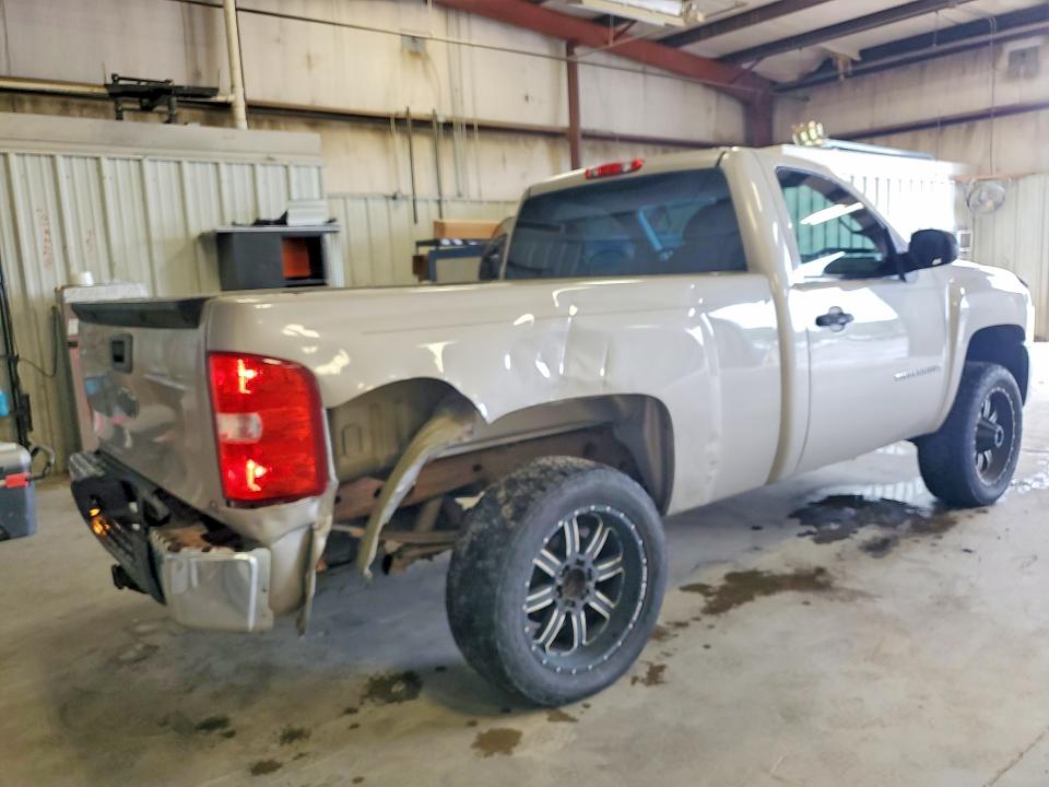 Продажа на аукционе авто 2008 Chevrolet Silverado, vin: 1GCEC14C08Z200262, номер лота: 60885816