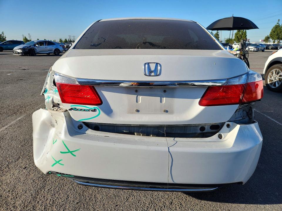 62041466 :رقم المزاد ، 1HGCR2F33DA030210 vin ، 2013 Honda Accord مزاد بيع