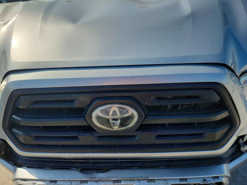 62493986 :رقم المزاد ، 5TFAX5GN1KX157724 vin ، 2019 Toyota Tacoma مزاد بيع