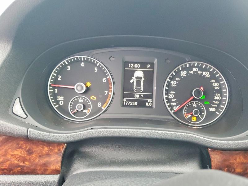 61722686 :رقم المزاد ، 1VWCH7A37DC023803 vin ، 2013 Volkswagen Passat مزاد بيع