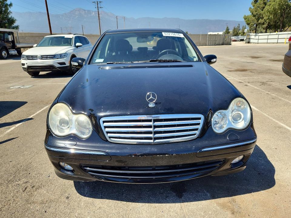 2006 Mercedes-benz C მანქანა იყიდება აუქციონზე, vin: WDBRF56H26F736071, აუქციონის ნომერი: 63219616
