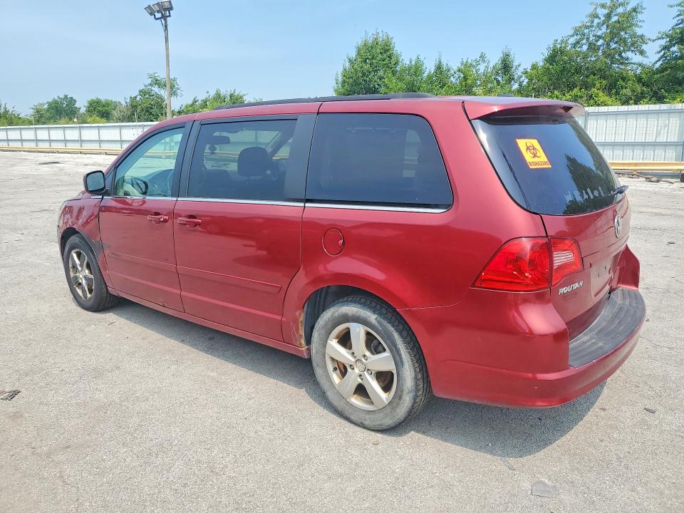 60777266 :رقم المزاد ، 2V4RW3DG4BR641908 vin ، 2011 Volkswagen Routan مزاد بيع