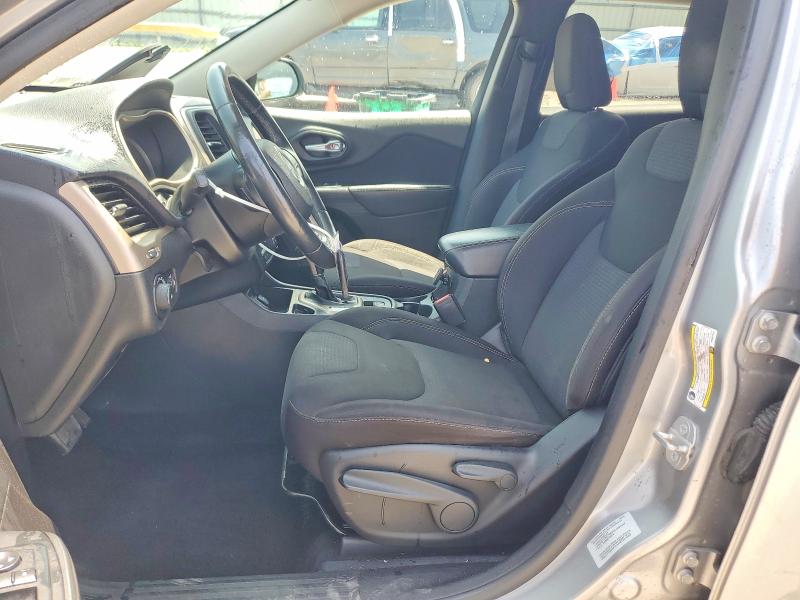 Продажа на аукционе авто 2015 Jeep Cherokee, vin: 1C4PJLCB1FW627418, номер лота: 62643616