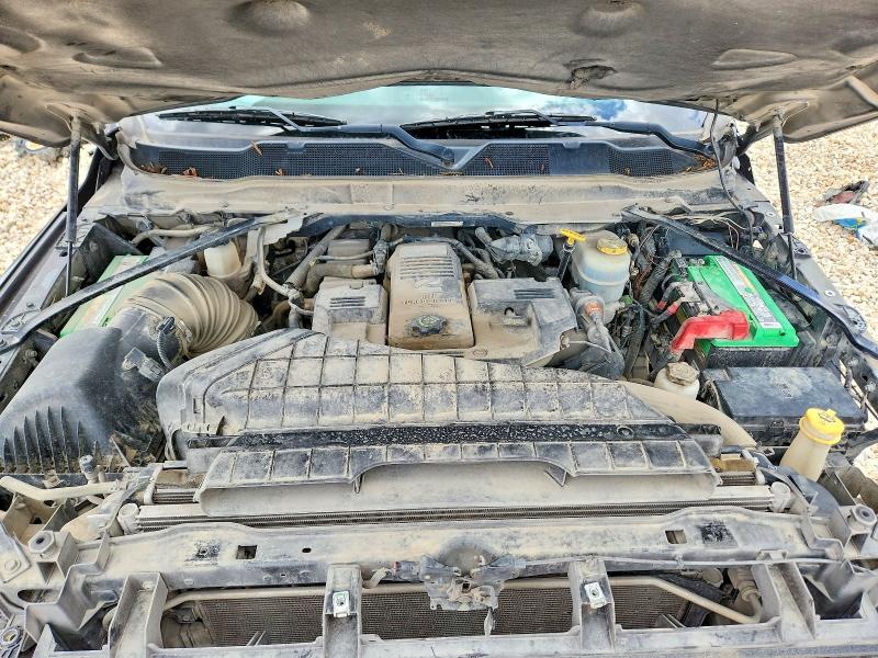 60570336 :رقم المزاد ، 3C7WRTCL0MG668876 vin ، 2021 Ram 3500 مزاد بيع