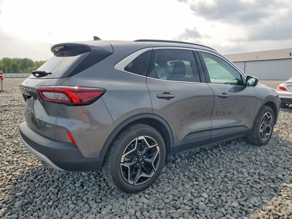 62689266 :رقم المزاد ، 1FMCU9JZ4SUB63194 vin ، 2025 Ford Escape مزاد بيع