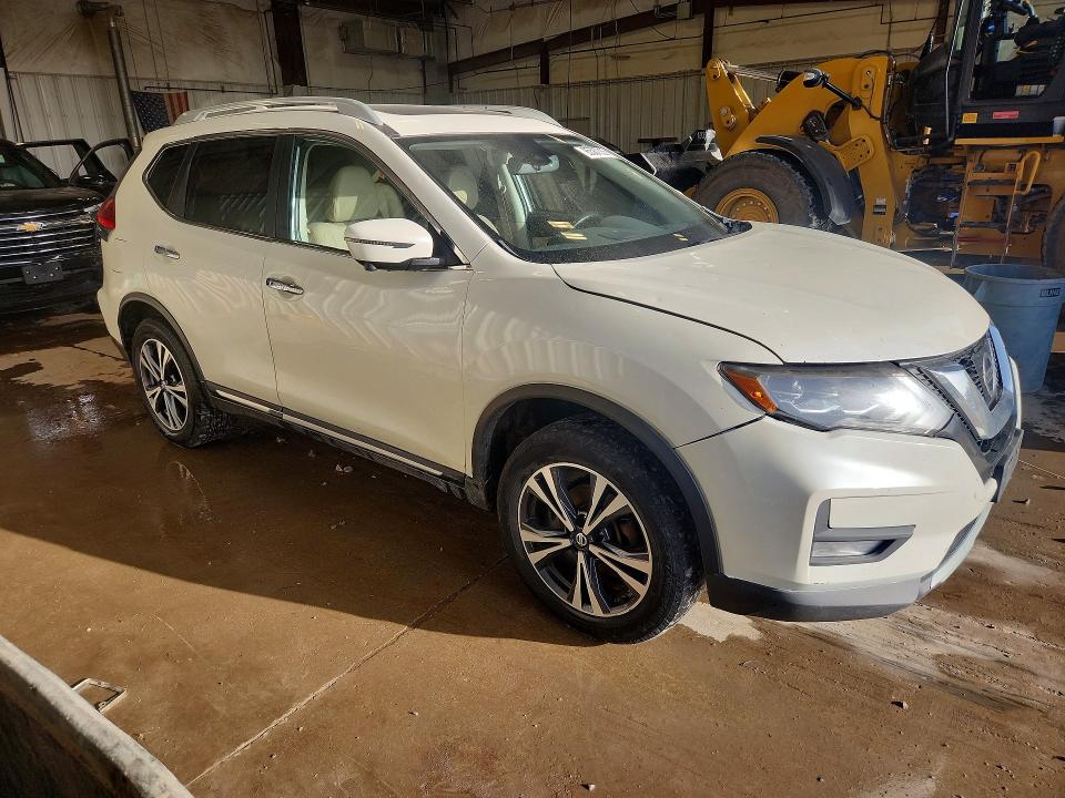 2017 Nissan Rogue მანქანა იყიდება აუქციონზე, vin: JN8AT2MVXHW277099, აუქციონის ნომერი: 95587355