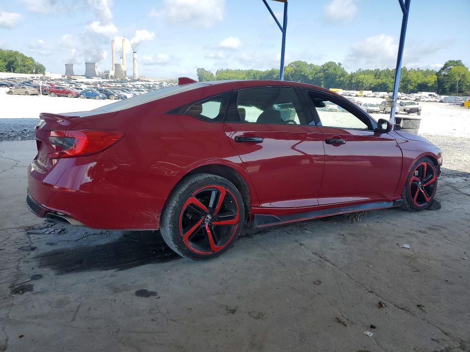 60363006 :رقم المزاد ، 1HGCV1F33JA191139 vin ، 2018 Honda Accord مزاد بيع