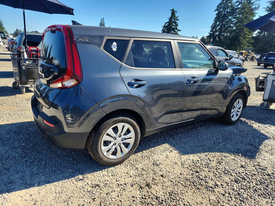 2022 Kia Soul მანქანა იყიდება აუქციონზე, vin: KNDJ23AUXN7823194, აუქციონის ნომერი: 60918656