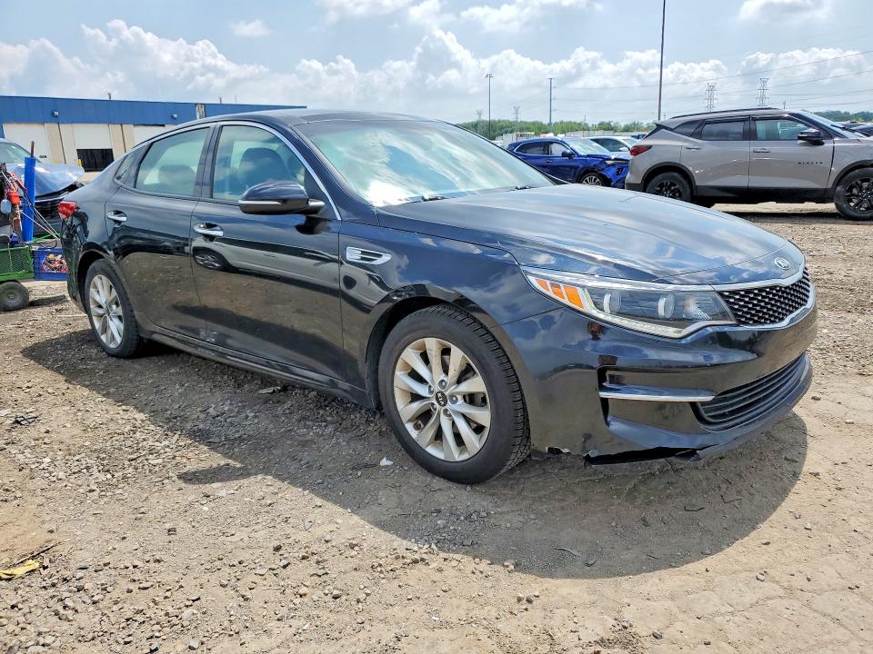 2017 Kia Optima მანქანა იყიდება აუქციონზე, vin: 5XXGU4L33HG135399, აუქციონის ნომერი: 59860986