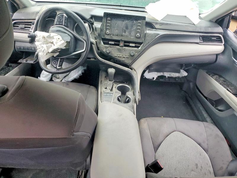 Продаж на аукціоні авто 2022 Toyota Camry, vin: 4T1C11AK7NU005725, номер лоту: 61234406