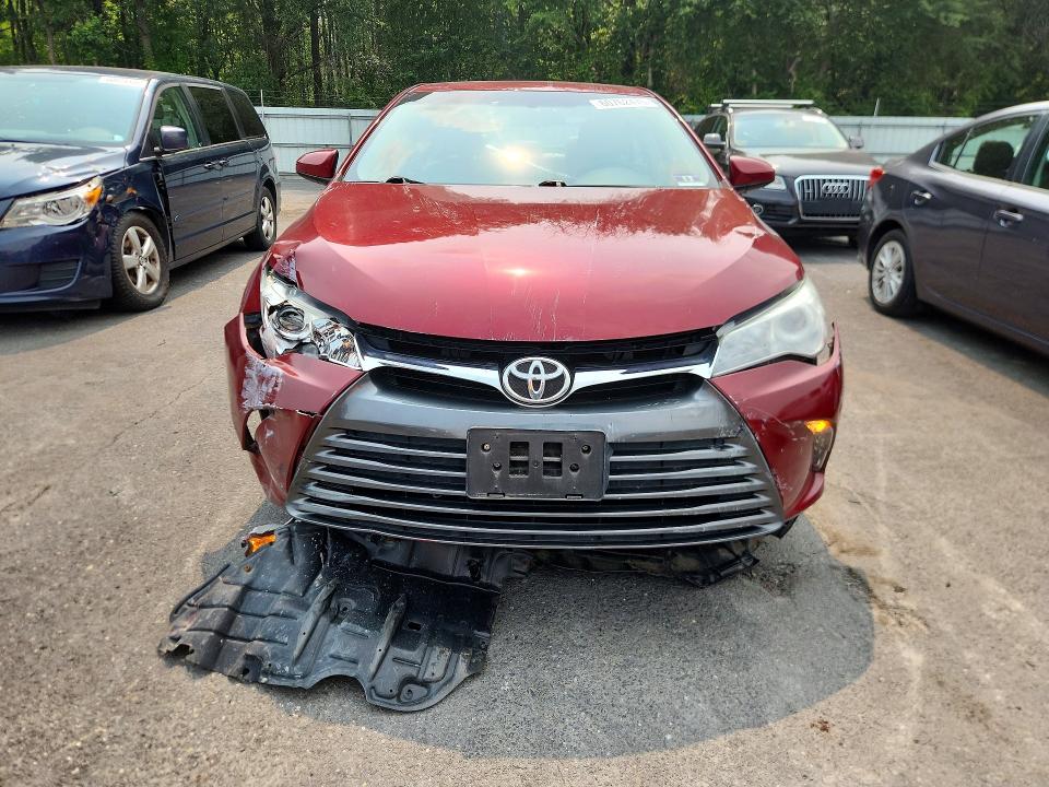 2017 Toyota Camry მანქანა იყიდება აუქციონზე, vin: 4T1BF1FKXHU662688, აუქციონის ნომერი: 60762476