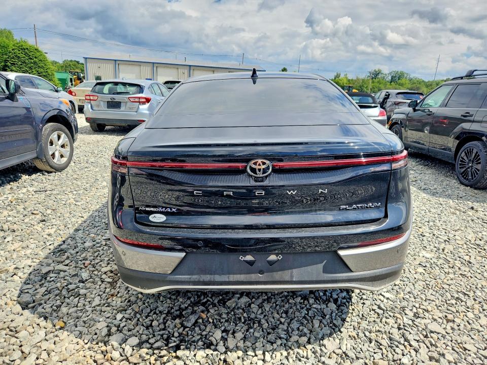63404506 :رقم المزاد ، JTDAFAAF0P3000357 vin ، 2023 Toyota Crown مزاد بيع