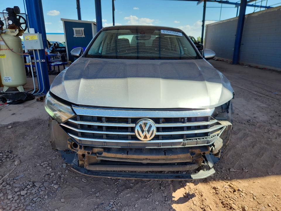 61642806 :رقم المزاد ، 3VWCB7BU5LM053324 vin ، 2020 Volkswagen Jetta مزاد بيع